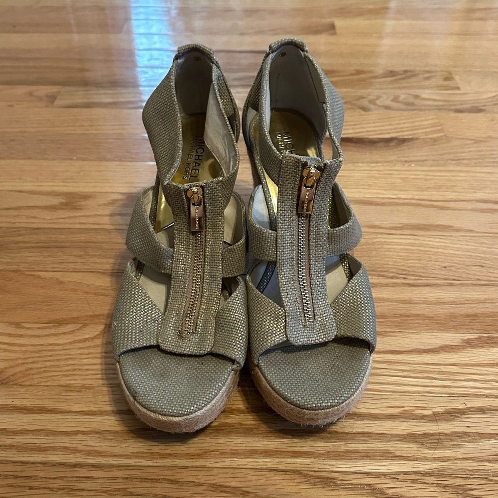 GUC Michael Kors Wedges